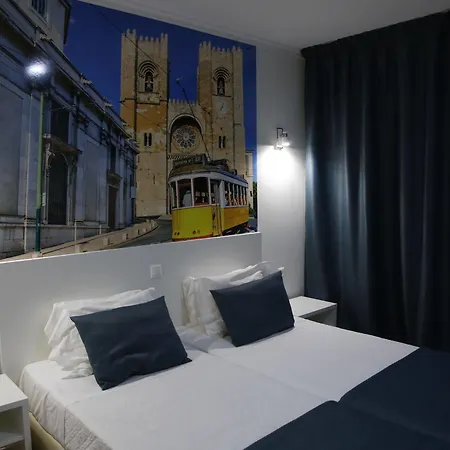 Patria Hotel *